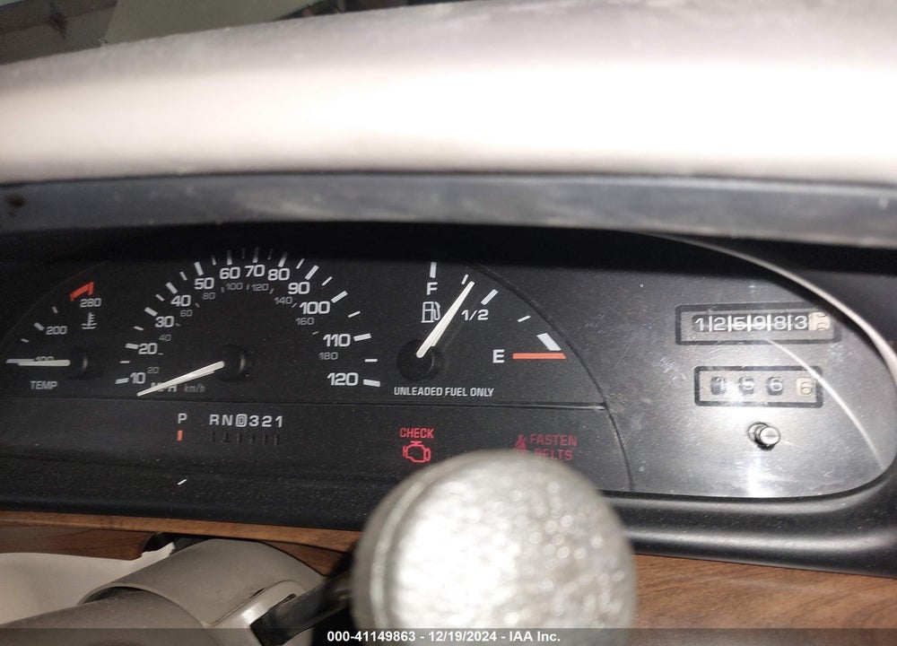 1996 OLDSMOBILE 88 LS VIN: 1G3HN52K2T4817919