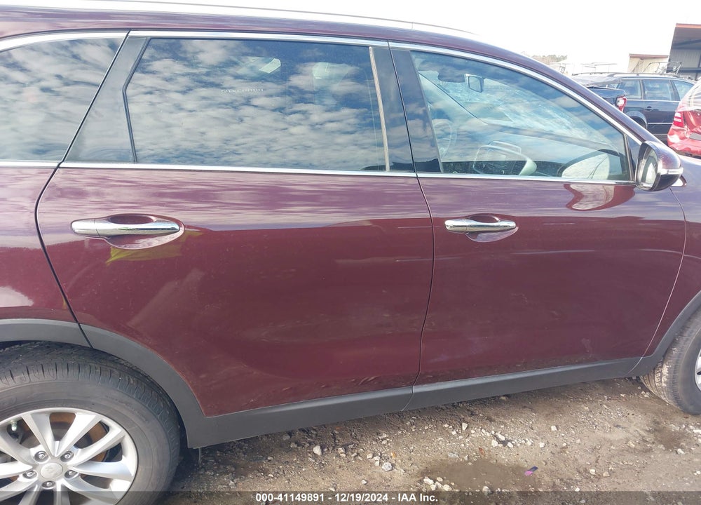 2017 KIA SORENTO 2.4L LX VIN: 5XYPG4A32HG265745