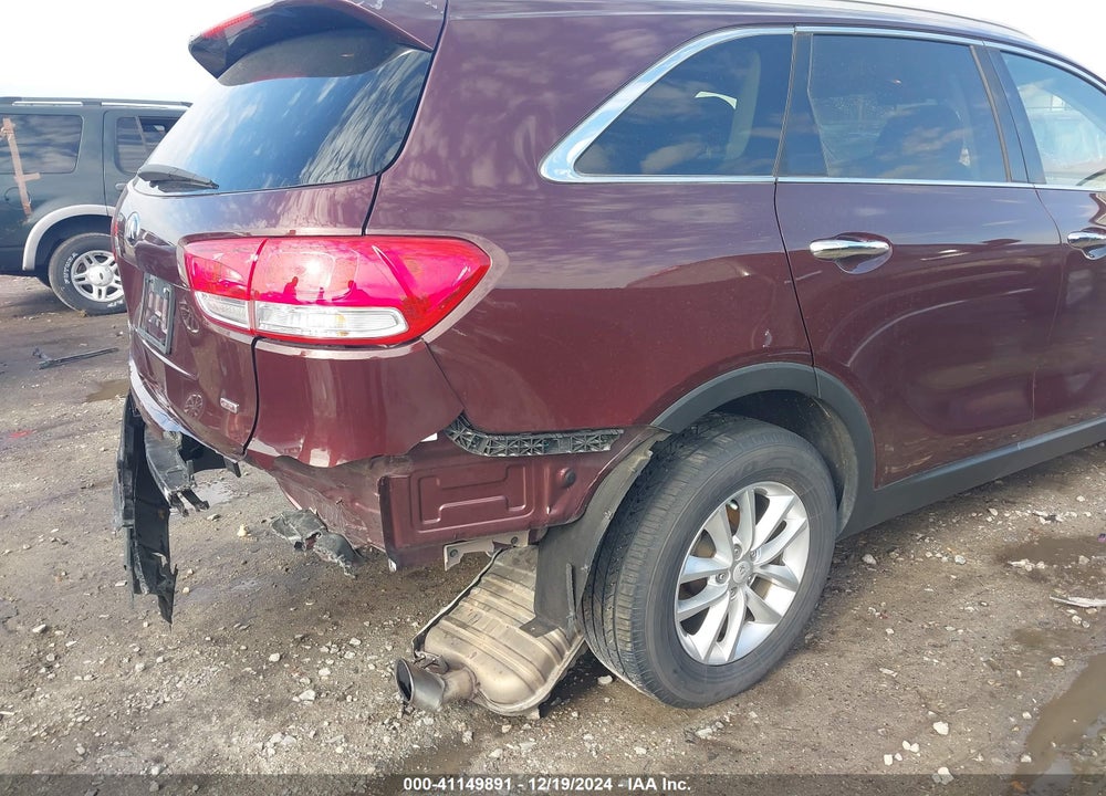 2017 KIA SORENTO 2.4L LX VIN: 5XYPG4A32HG265745
