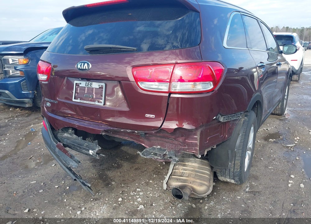 2017 KIA SORENTO 2.4L LX VIN: 5XYPG4A32HG265745