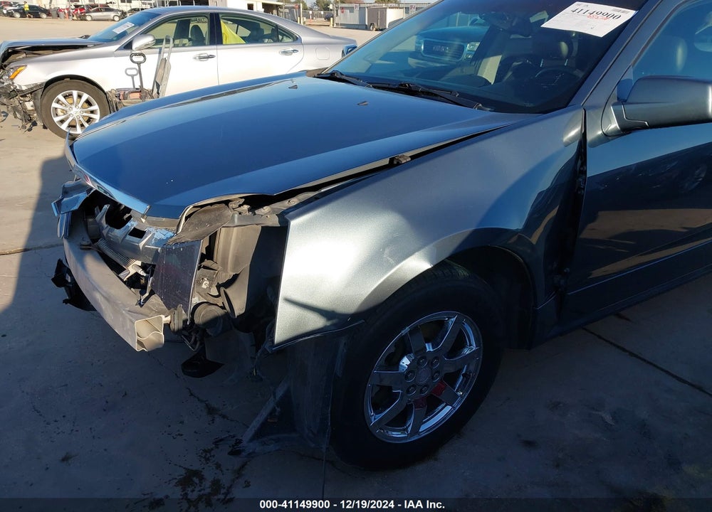 2006 CADILLAC SRX V6 VIN: 1GYEE637760133635