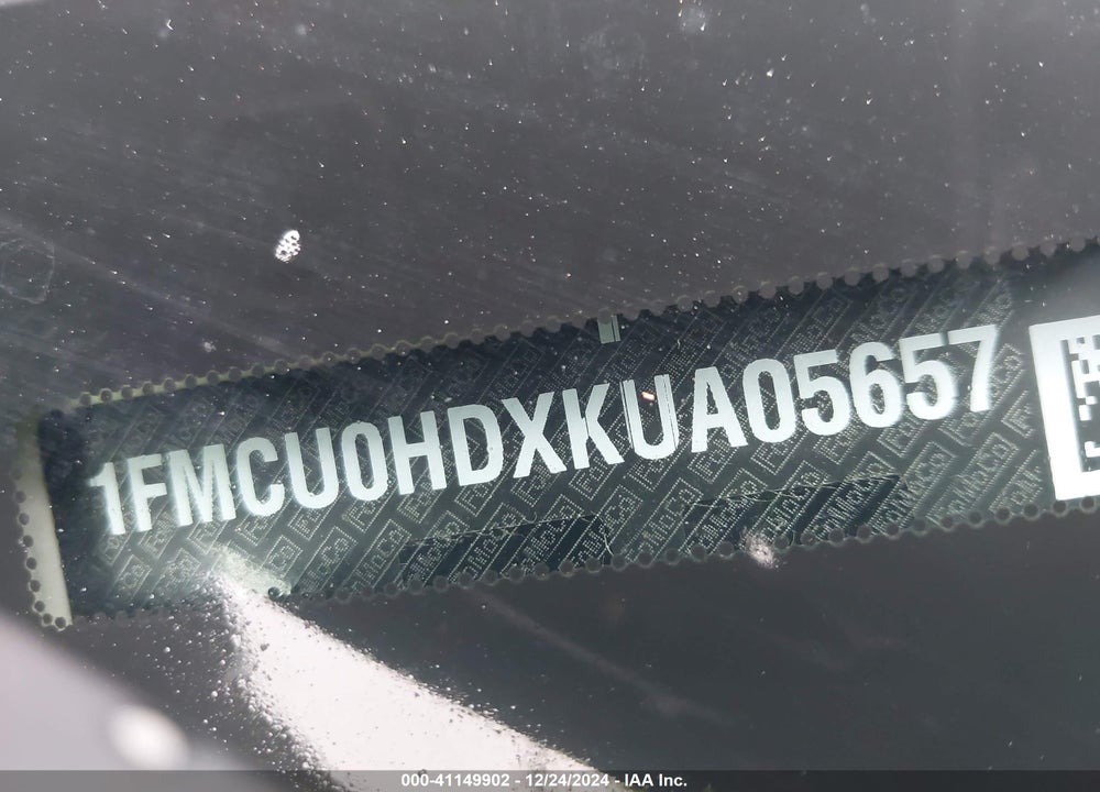 2019 FORD ESCAPE SEL VIN: 1FMCU0HDXKUA05657