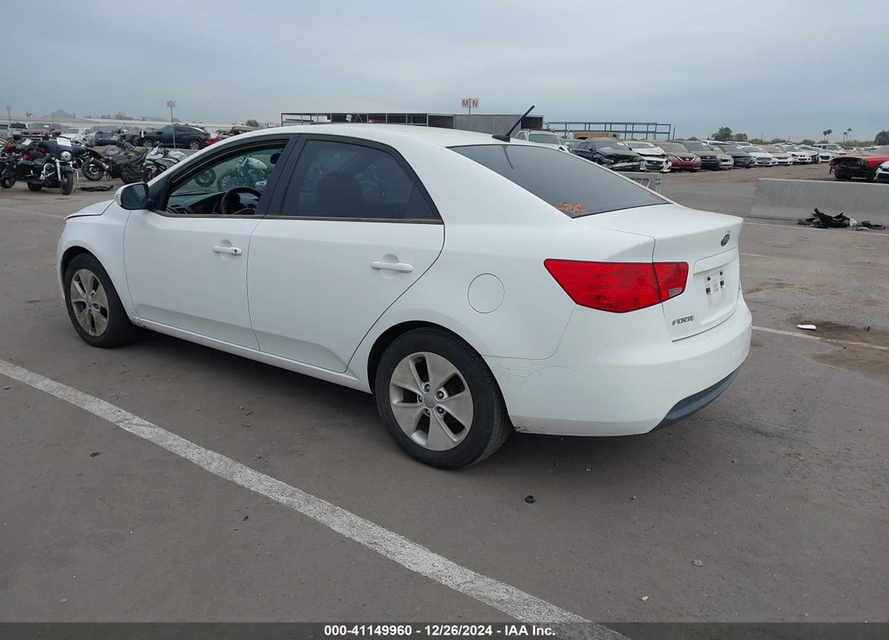 2010 KIA FORTE EX VIN: KNAFU4A28A5859022