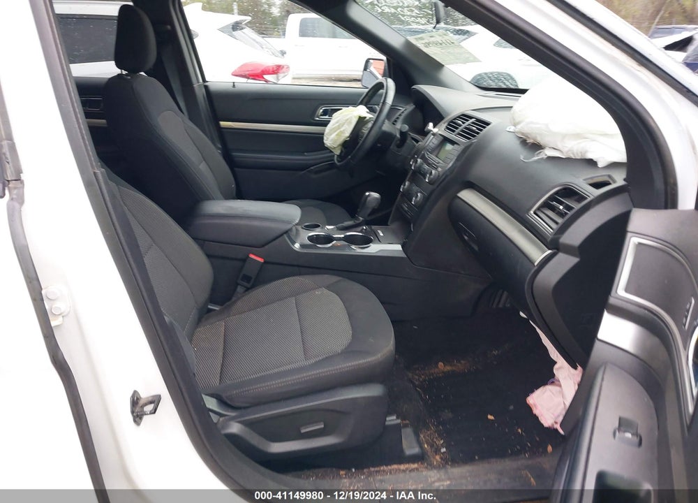 2019 FORD EXPLORER XLT VIN: 1FM5K7D81KGA36021