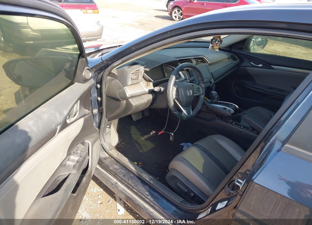 2018 HONDA CIVIC VIN: JHMFC1F74JX004782