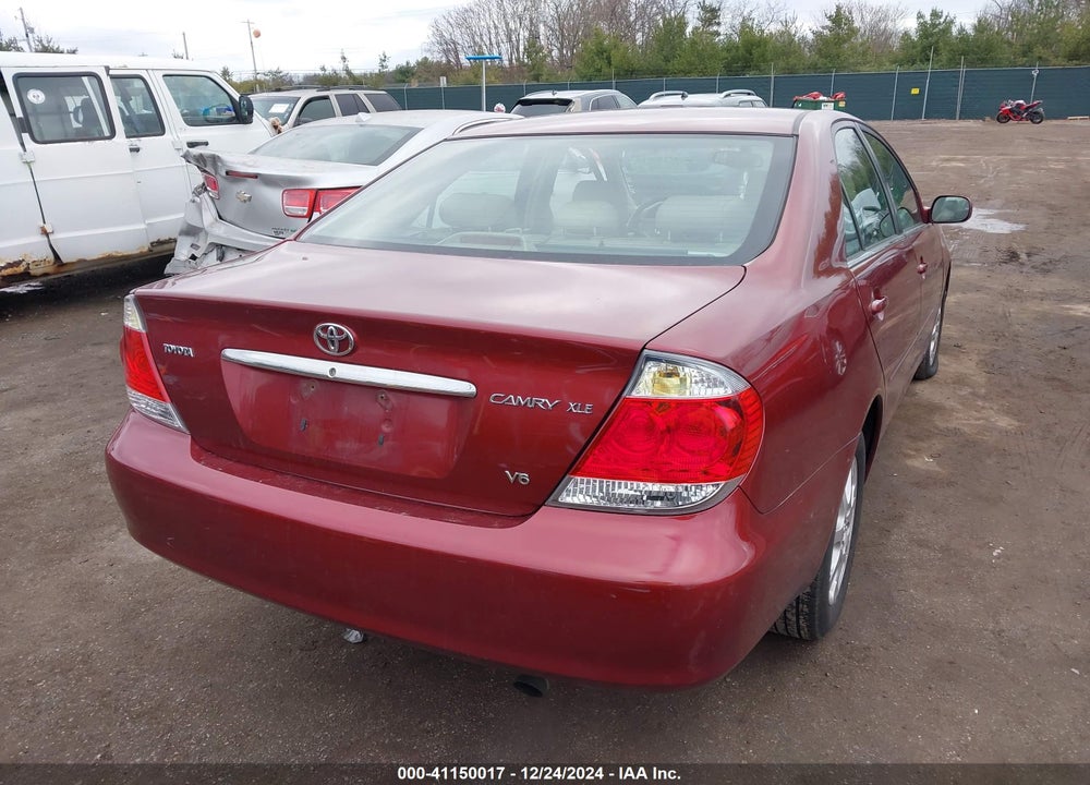 2005 TOYOTA CAMRY XLE V6 VIN: 4T1BF30K05U085427