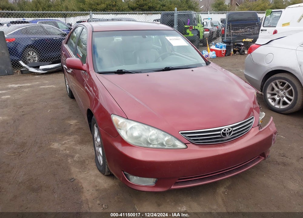 2005 TOYOTA CAMRY XLE V6 VIN: 4T1BF30K05U085427