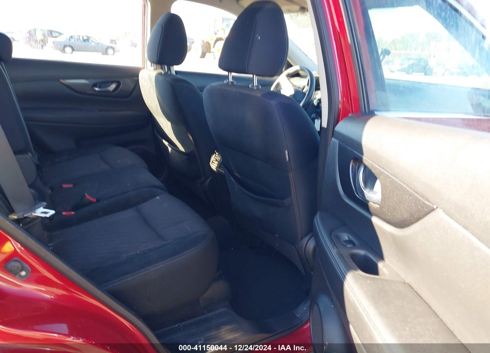 2017 NISSAN ROGUE S VIN: JN8AT2MV1HW251944
