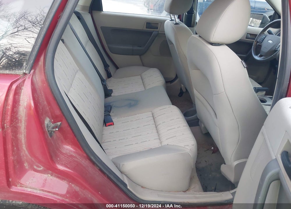 2010 FORD FOCUS SE VIN: 1FAHP3FNXAW177808