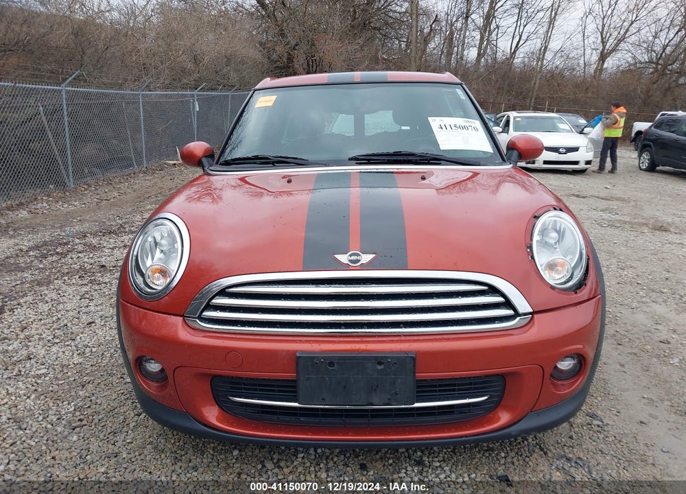 2012 MINI COOPER CLUBMAN VIN: WMWZF3C58CT488953