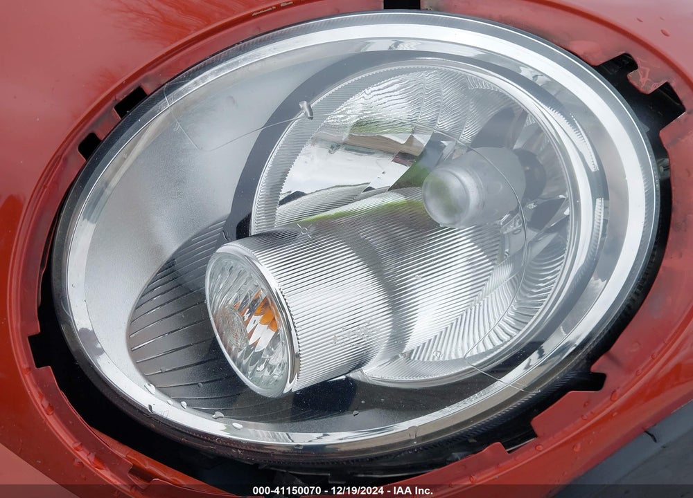 2012 MINI COOPER CLUBMAN VIN: WMWZF3C58CT488953