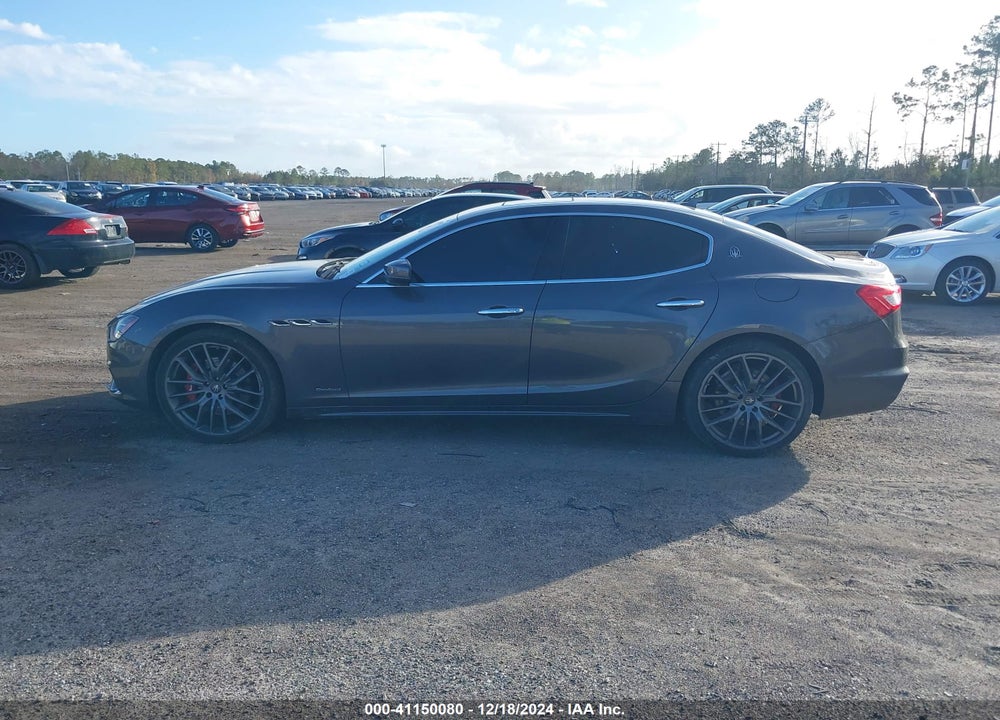 2018 MASERATI GHIBLI S GRANSPORT VIN: ZAM57YSS5J1277068