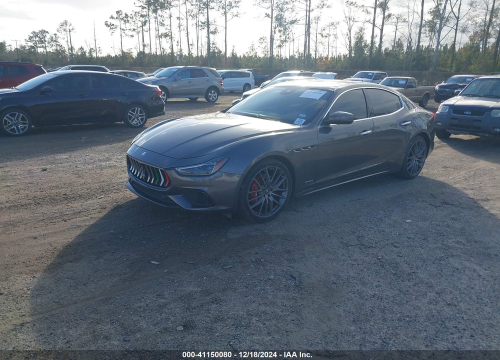 2018 MASERATI GHIBLI S GRANSPORT VIN: ZAM57YSS5J1277068