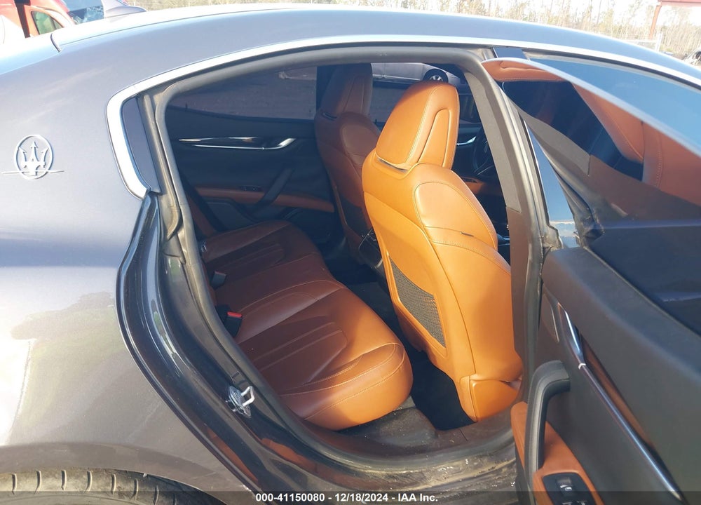 2018 MASERATI GHIBLI S GRANSPORT VIN: ZAM57YSS5J1277068