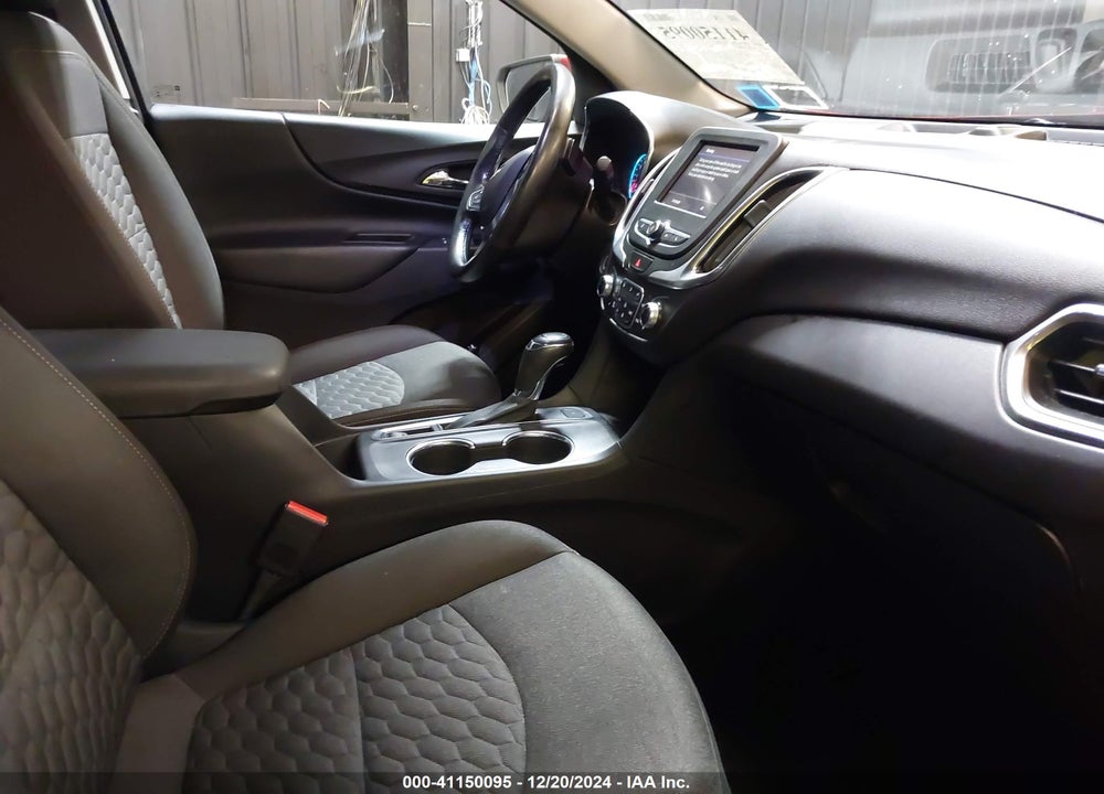 2019 CHEVROLET EQUINOX LT VIN: 3GNAXUEV0KS616036