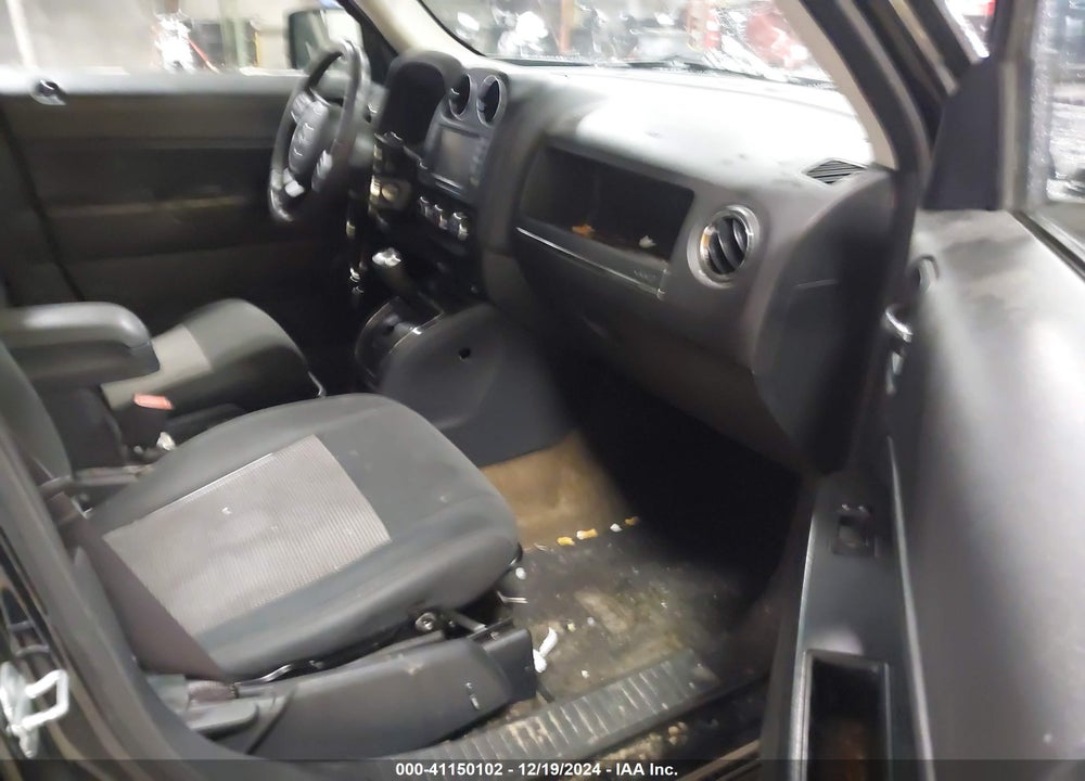 2014 JEEP PATRIOT VIN: 1C4NJRFB0ED718664