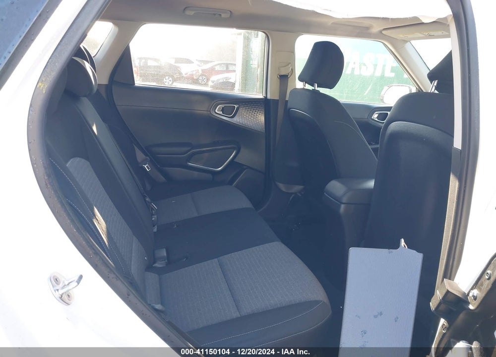 2021 KIA SOUL VIN: KNDJ63AU8M7736994