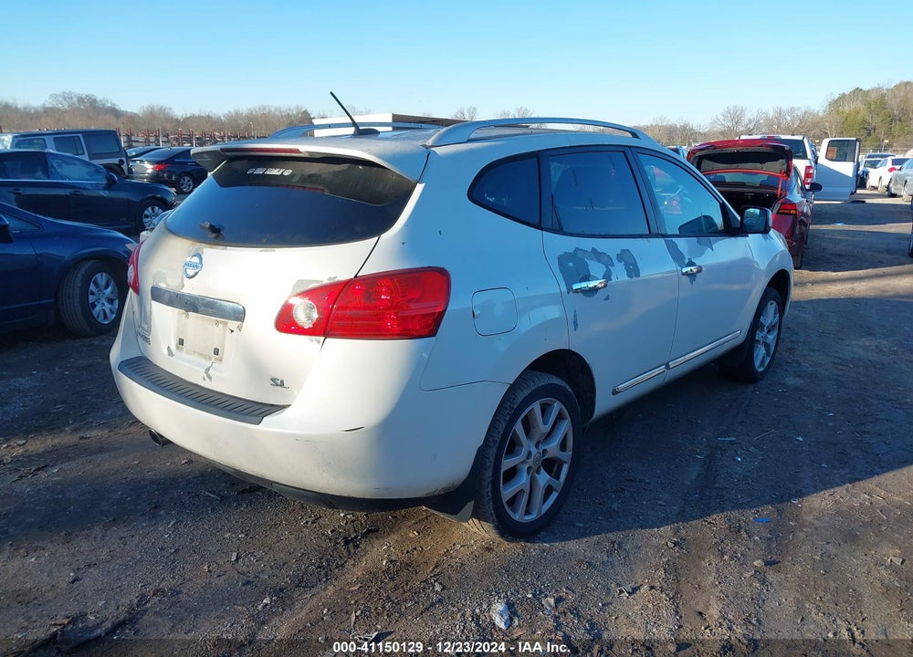 2013 NISSAN ROGUE SV W/SL PKG VIN: JN8AS5MT4DW528910