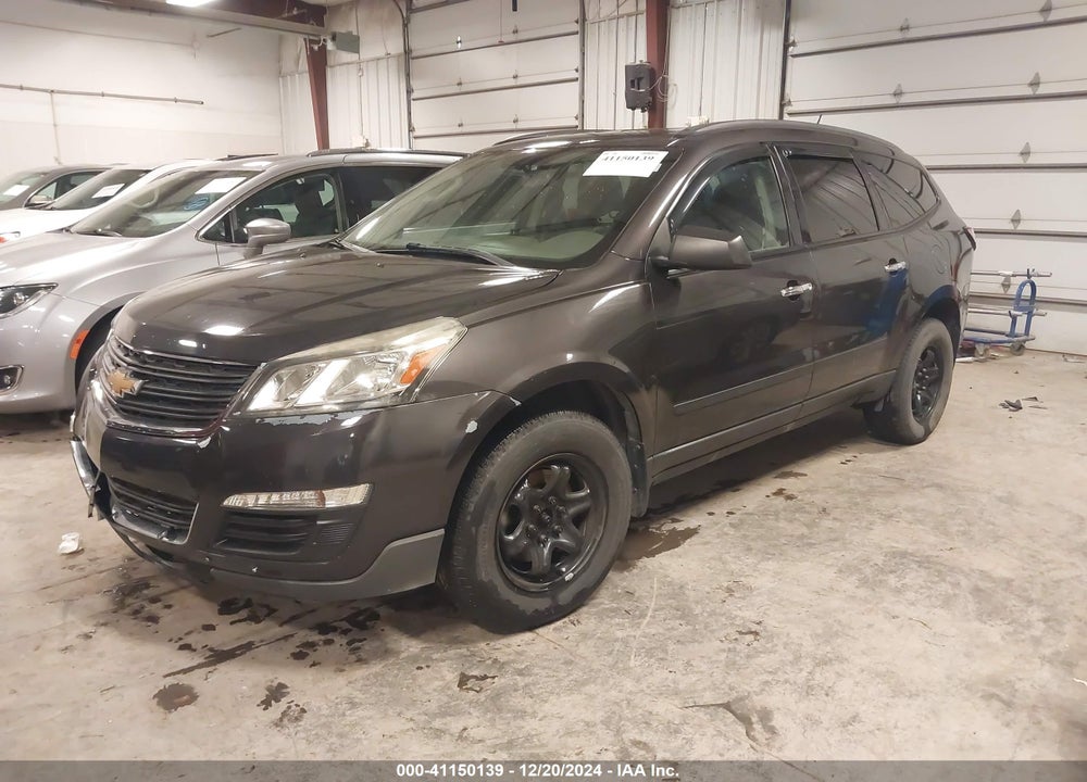 2015 CHEVROLET TRAVERSE LS VIN: 1GNKRFED3FJ376246