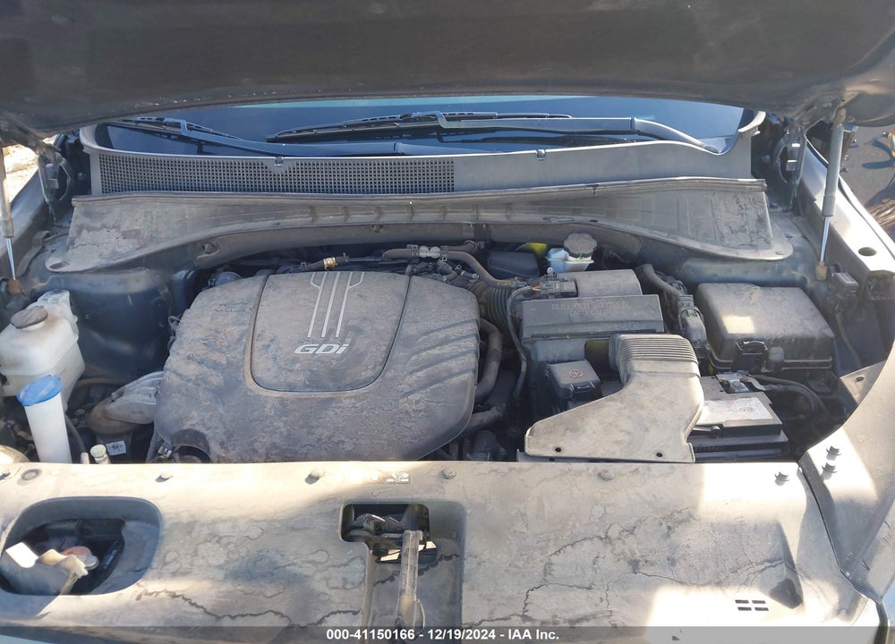 2018 KIA SORENTO 3.3L LX VIN: 5XYPGDA52JG396732