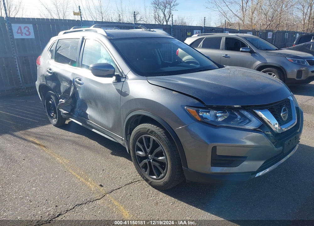 2018 NISSAN ROGUE SV VIN: KNMAT2MV3JP582830