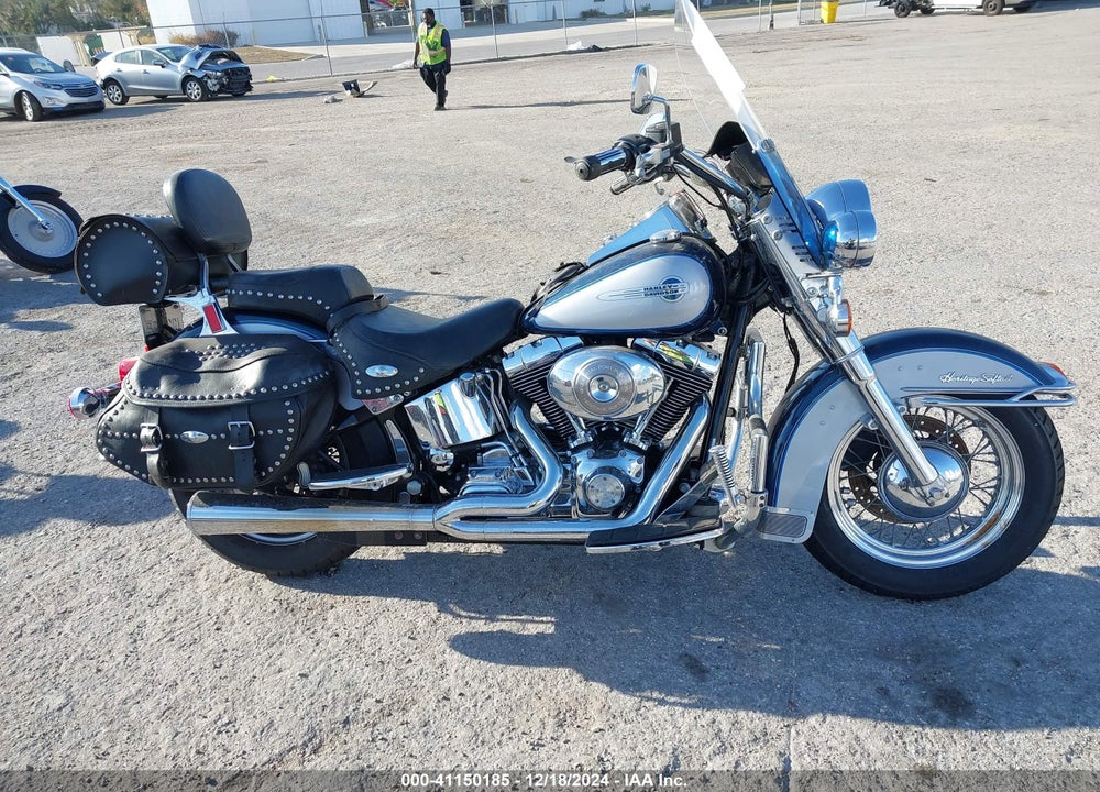 2002 HARLEY-DAVIDSON FLSTCI VIN: 1HD1BWB182Y080349