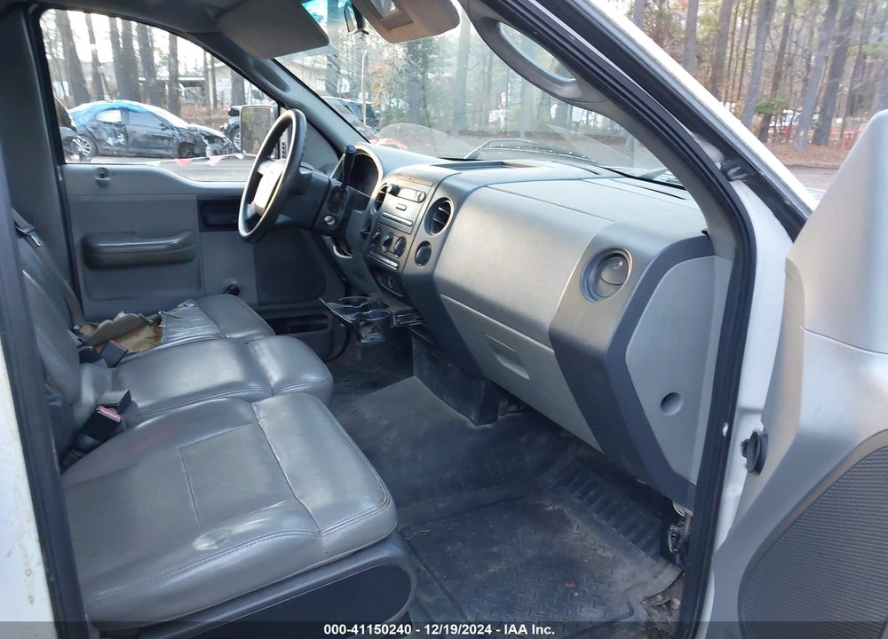 2006 FORD F-150 STX/XL/XLT VIN: 1FTRF12296NA25906