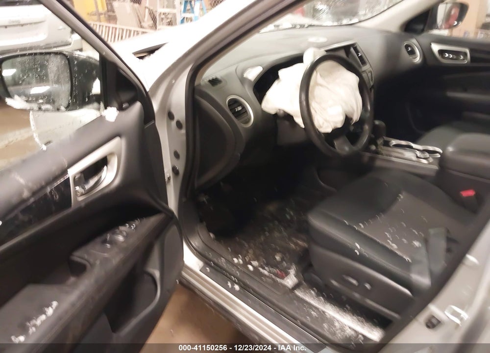 2020 NISSAN PATHFINDER SV 4WD VIN: 5N1DR2BM8LC607894