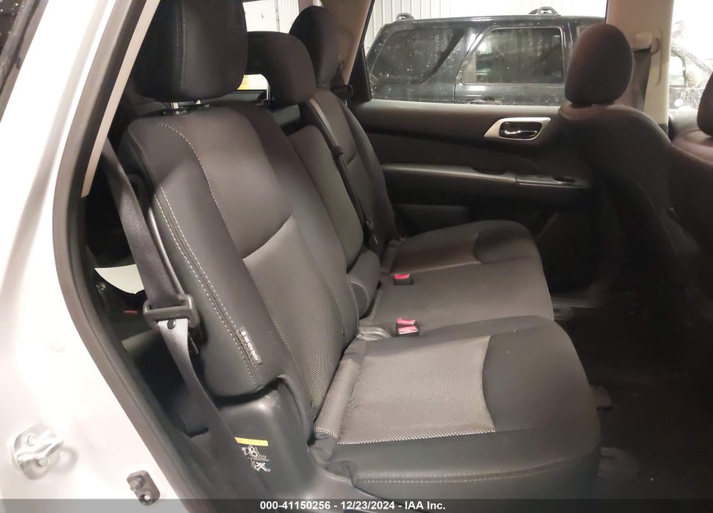 2020 NISSAN PATHFINDER SV 4WD VIN: 5N1DR2BM8LC607894