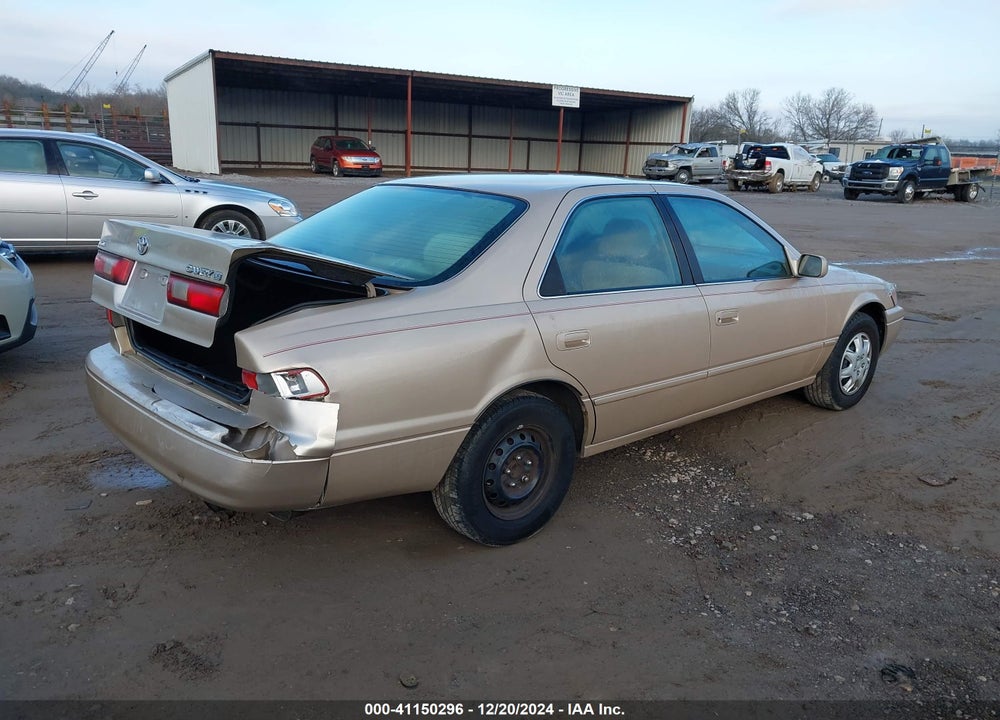 1997 TOYOTA CAMRY LE VIN: 4T1BG22K0VU168165