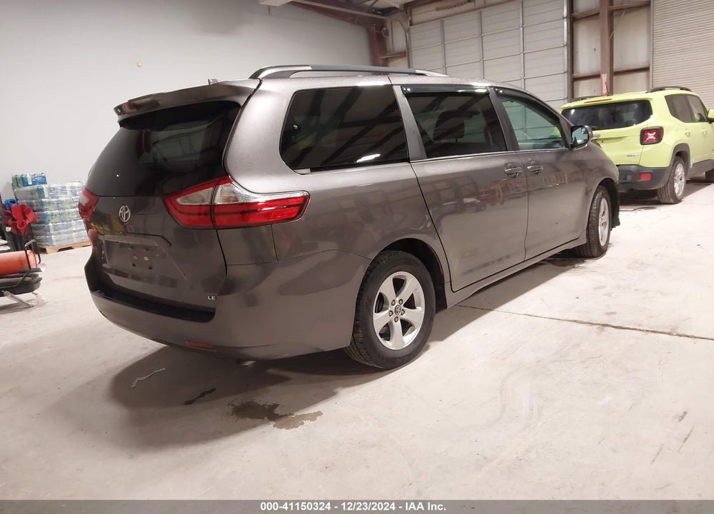 2019 TOYOTA SIENNA VIN: 5TDKZ3DC7KS001733