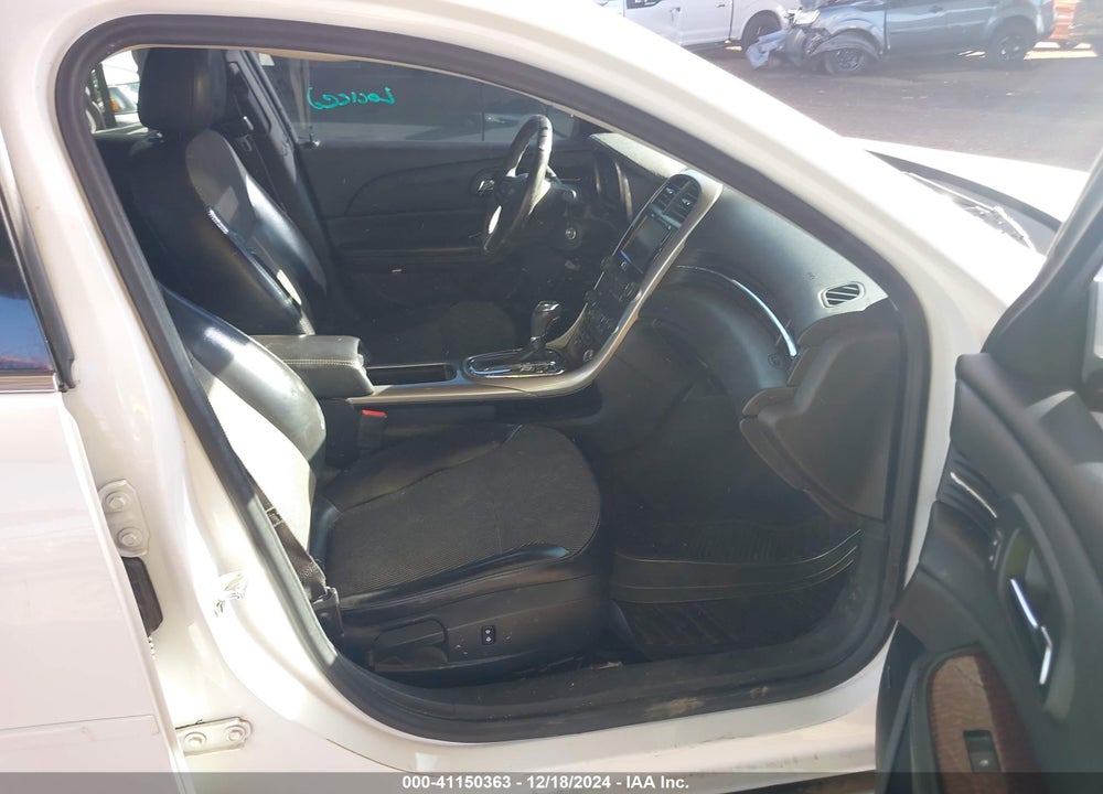2013 CHEVROLET MALIBU VIN: 1G11E5SA2DF318531