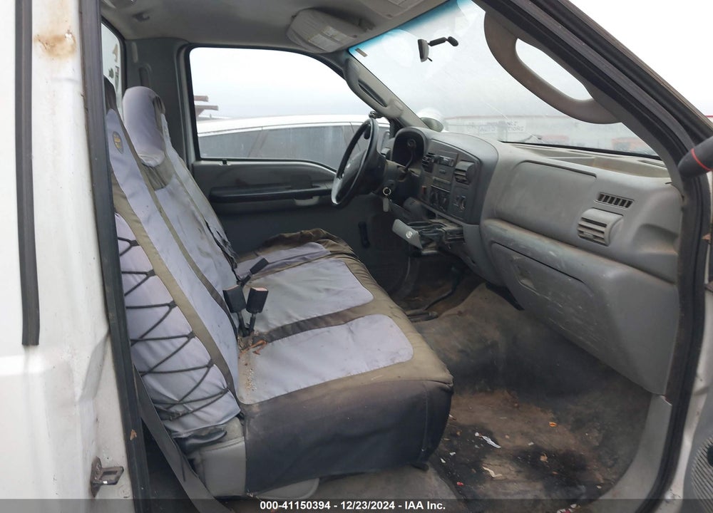 2005 FORD F-250 XL/XLT VIN: 1FTSF21YX5EA40300