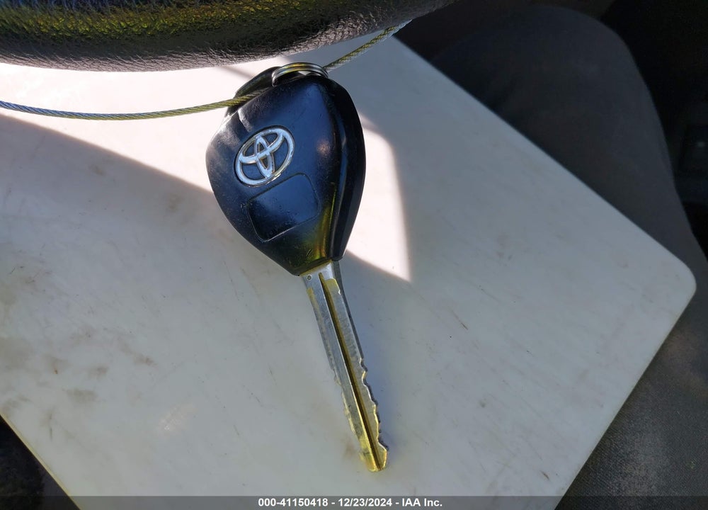 2010 TOYOTA RAV4 BASE V6 VIN: 2T3JK4DV3AW027217