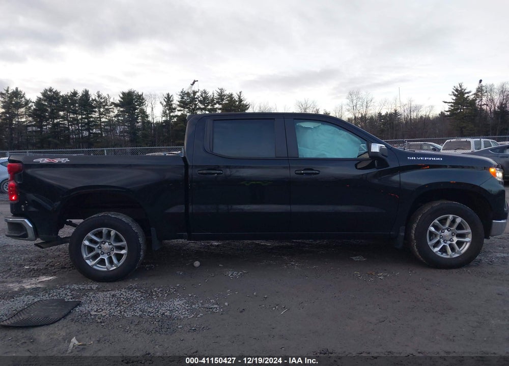 2024 CHEVROLET SILVERADO 1500 4WD SHORT BED LT WITH 2FL VIN: 1GCPDKEK0RZ356790