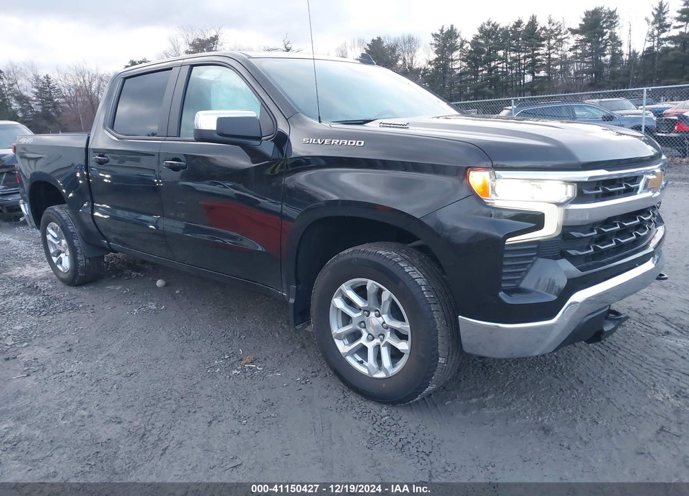 2024 CHEVROLET SILVERADO 1500 4WD SHORT BED LT WITH 2FL VIN: 1GCPDKEK0RZ356790