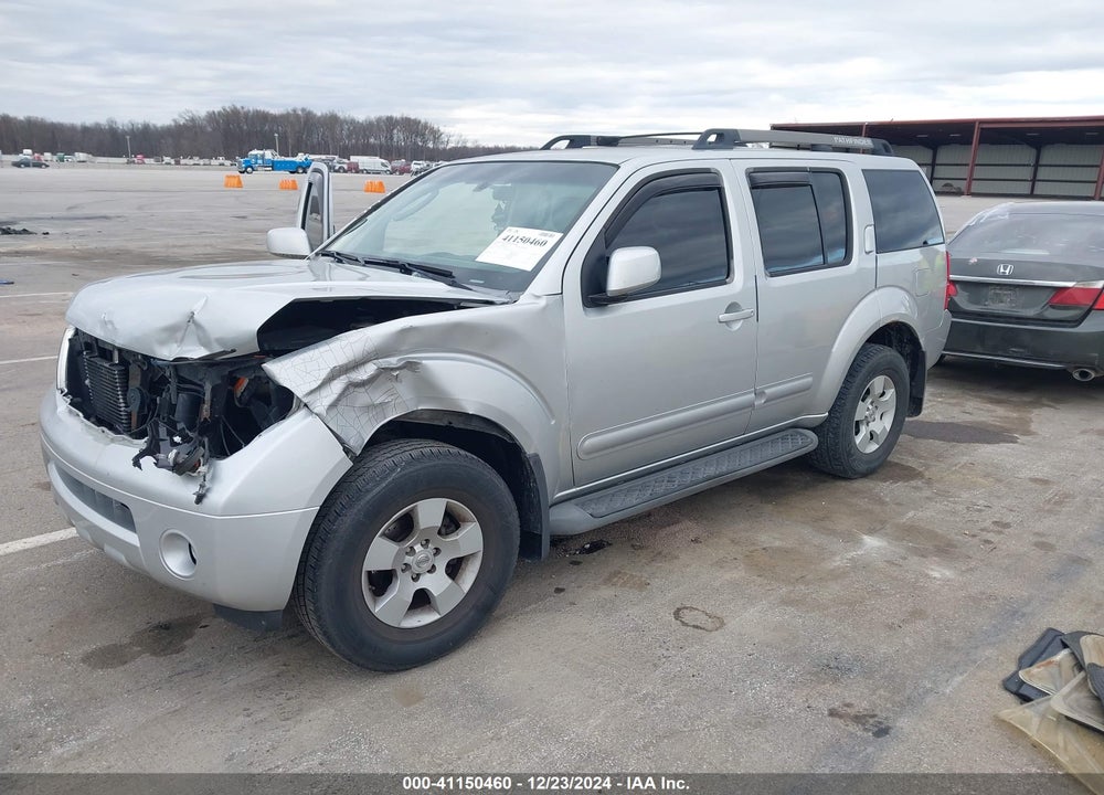 2005 NISSAN PATHFINDER SE VIN: 5N1AR18W25C785406