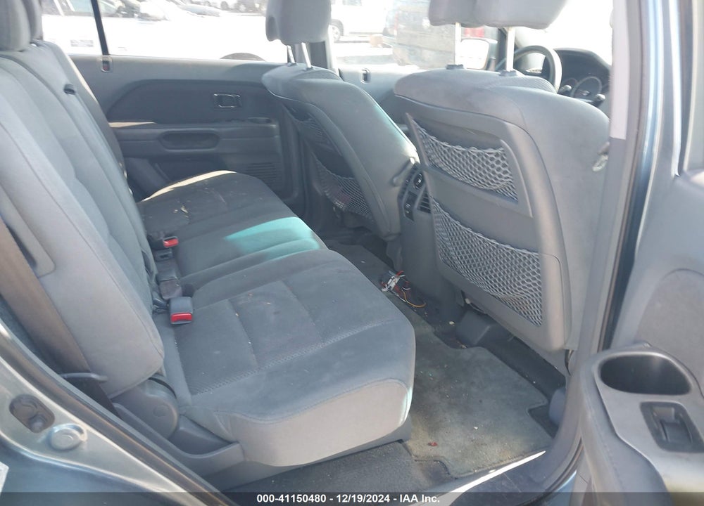 2008 HONDA PILOT EX VIN: 5FNYF28478B000224