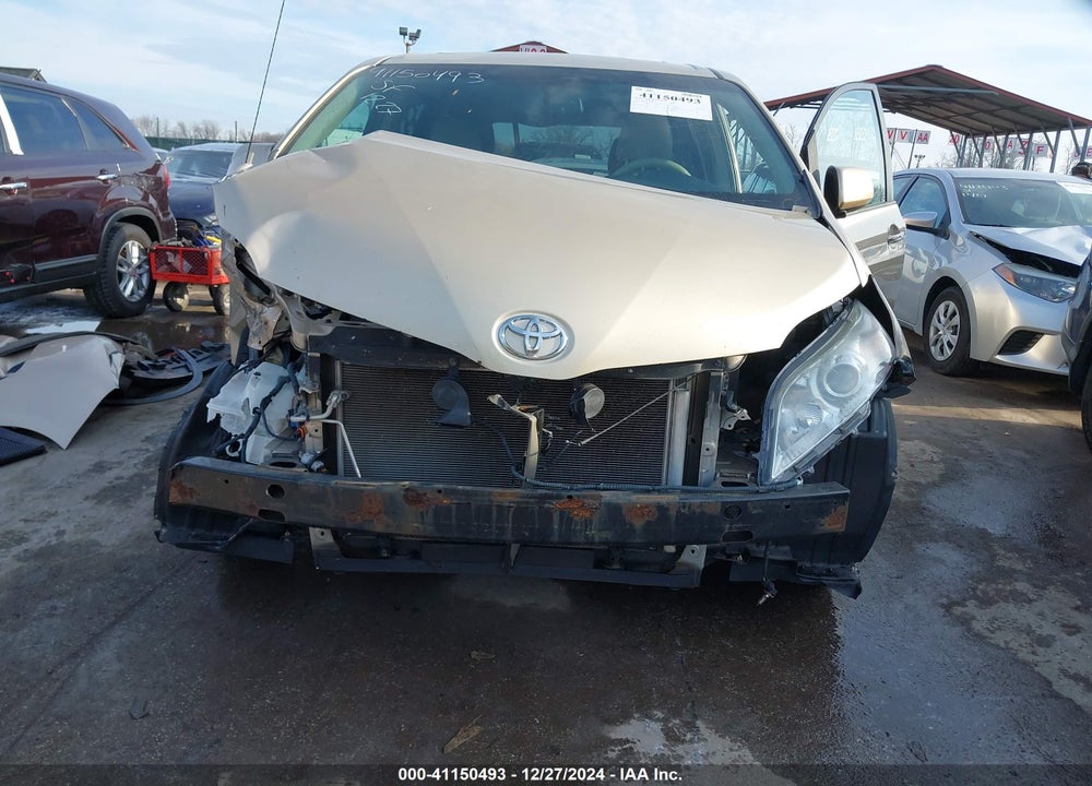 2014 TOYOTA SIENNA XLE LIMITED VIN: 5TDDK3DC0ES091759