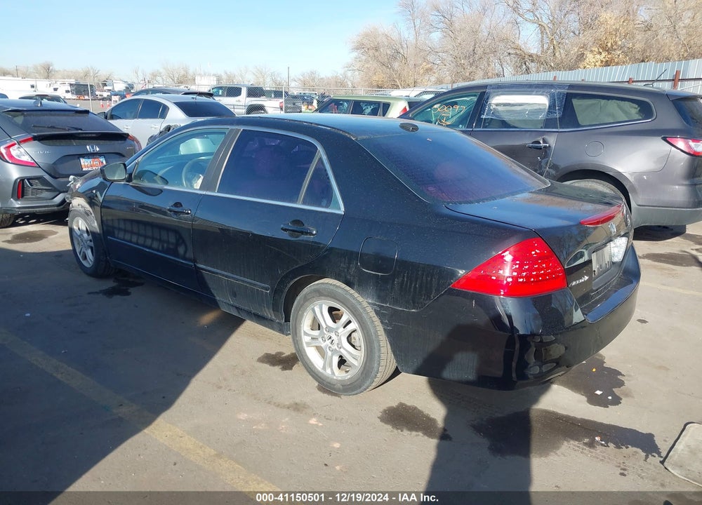 2007 HONDA ACCORD 2.4 EX VIN: 1HGCM56837A002679