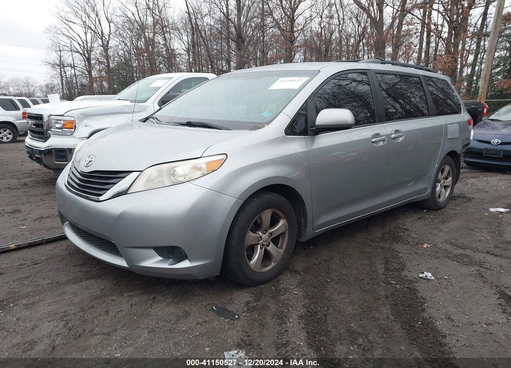 2011 TOYOTA SIENNA LE V6 VIN: 5TDKK3DC3BS111697