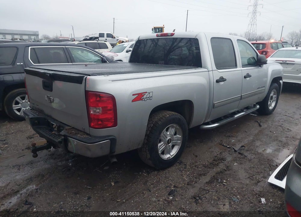 2011 CHEVROLET SILVERADO 1500 VIN: 3GCPKSE38BG271734