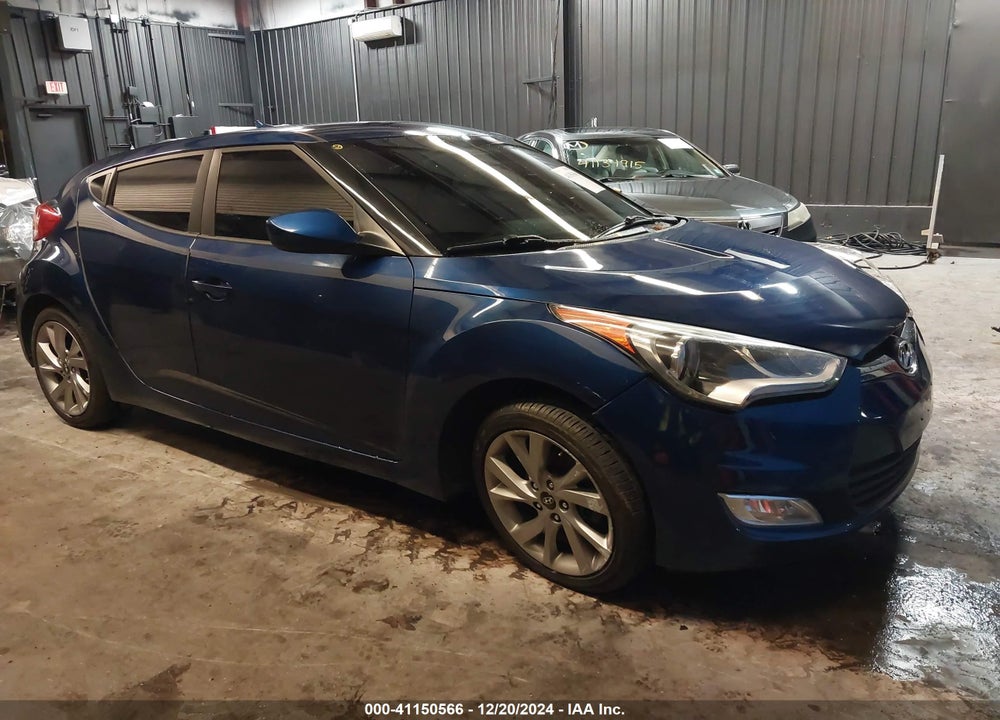 2017 HYUNDAI VELOSTER VIN: KMHTC6AD9HU321527