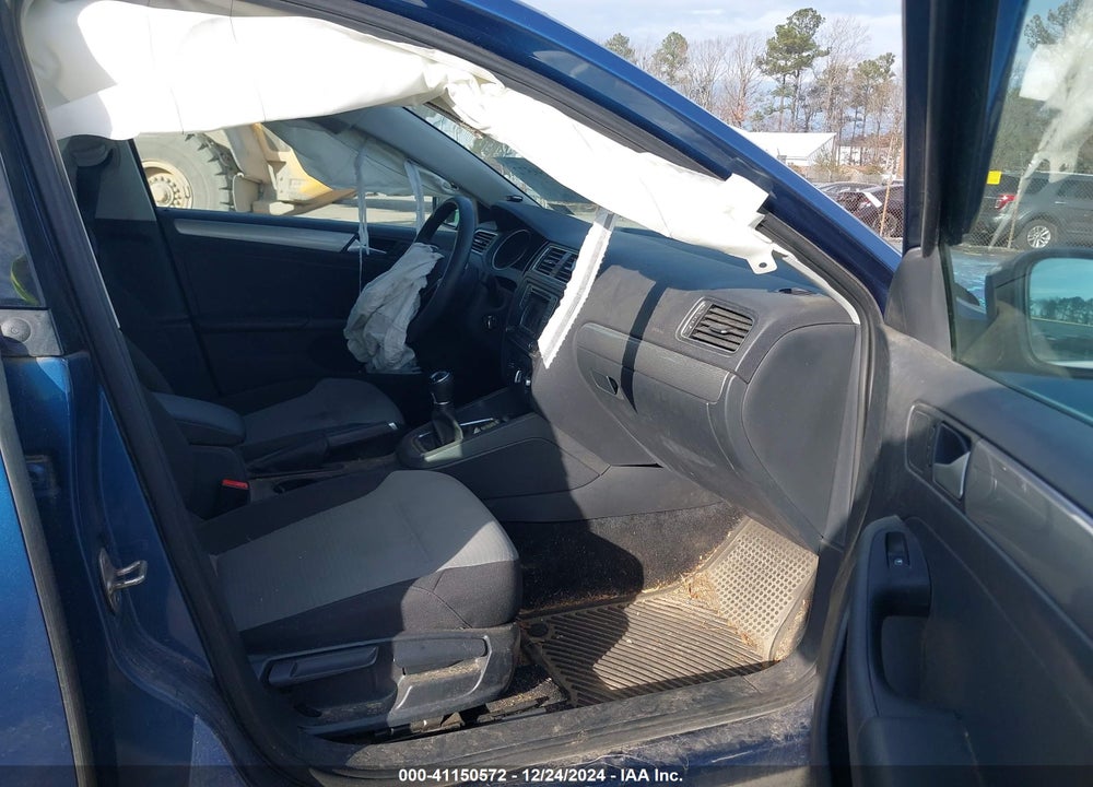 2017 VOLKSWAGEN JETTA 1.4T S VIN: 3VW167AJ5HM412651