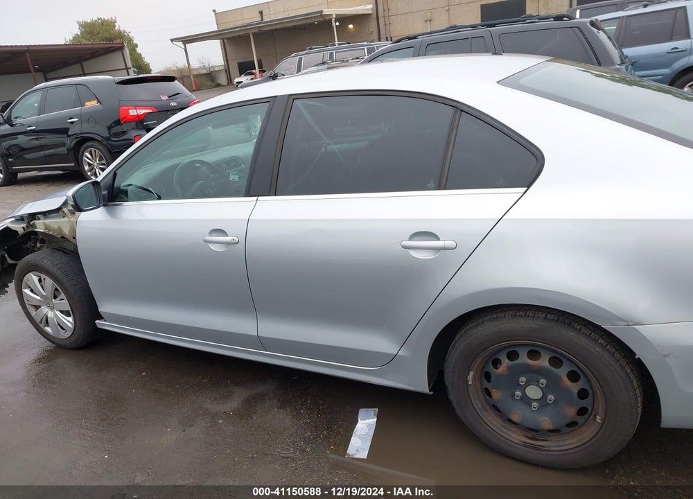 2013 VOLKSWAGEN JETTA 2.5L SE VIN: 3VWDP7AJXDM383538