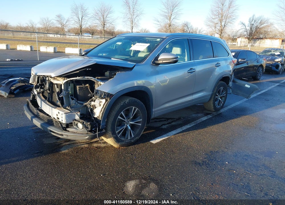 2016 TOYOTA HIGHLANDER XLE V6 VIN: 5TDJKRFH8GS294982