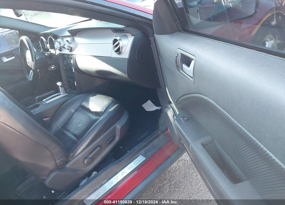 2008 FORD MUSTANG V6 DELUXE/V6 PREMIUM VIN: 1ZVHT80N985124414