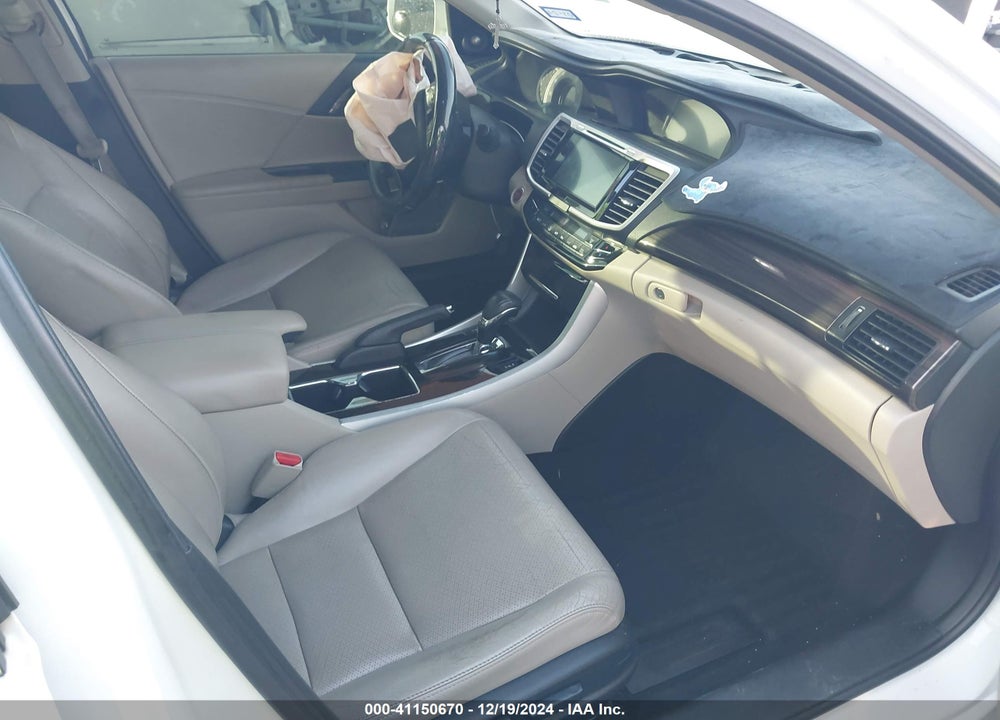 2017 HONDA ACCORD TOURING V6 VIN: 1HGCR3F98HA006839