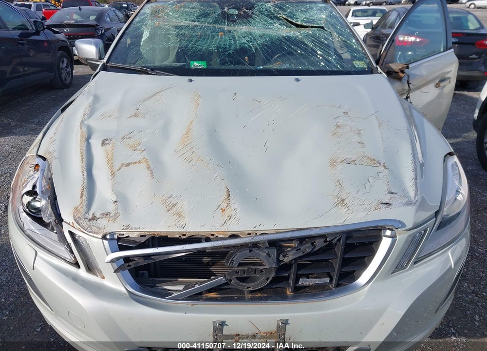 2013 VOLVO XC60 T6 VIN: YV4902DZ5D2409534