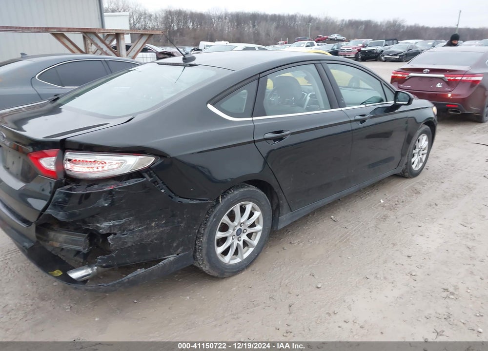 2015 FORD FUSION VIN: 3FA6P0G76FR106251